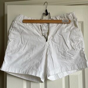 White 5.5 inch inseam shorts